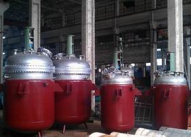 蒸汽加熱反應(yīng)釜、導(dǎo)熱油循環(huán)加熱反應(yīng)釜 