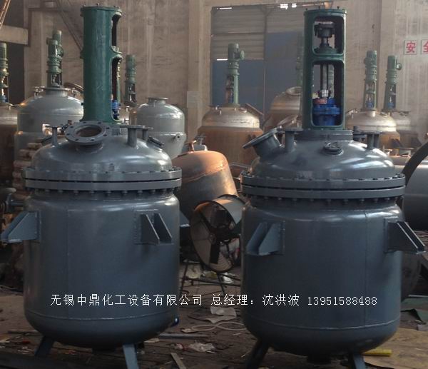 蒸汽加熱反應(yīng)釜、導(dǎo)熱油循環(huán)加熱反應(yīng)釜 